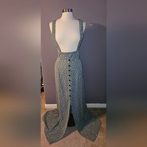 Boohoo overall dress/skirt